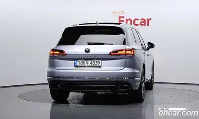 Volkswagen Touareg 2020 3.0 гидро в Москве № 168969, миниатюра 4