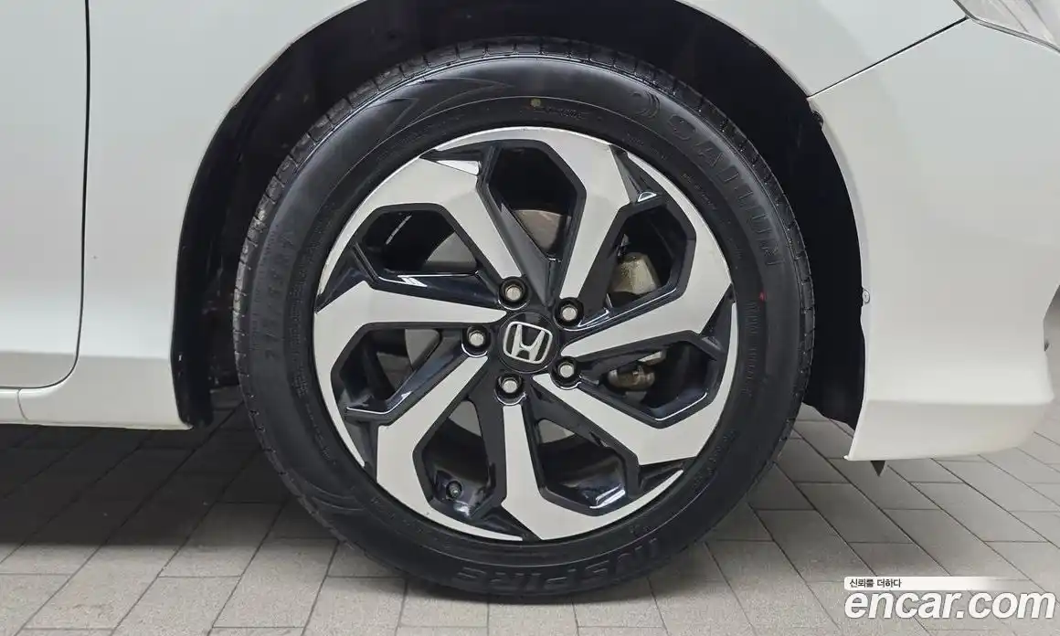 Honda Accord 2017 2.4 гидро в Москве № 170570, фото 5