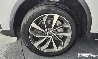 Audi Q5 2023 2.0 гидро в Москве № 177114, миниатюра 5