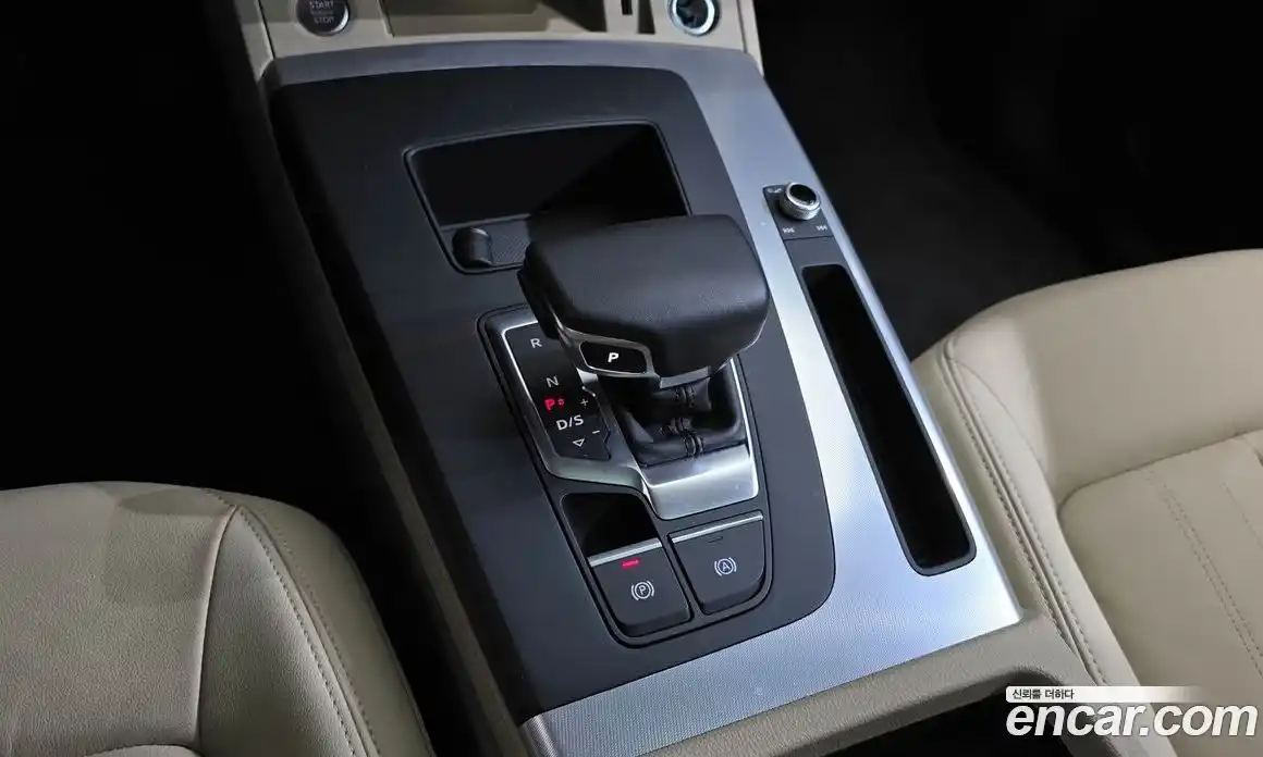 Audi Q5 2023 2.0 гидро в Москве № 177114, фото 9