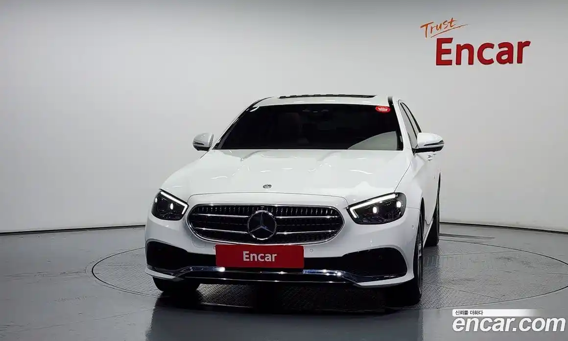 Mercedes-Benz E-Class 2021 2.0 гидро в Москве № 178875, фото 3