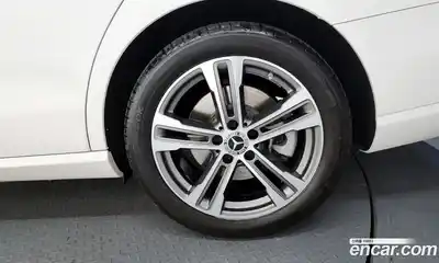 Mercedes-Benz E-Class 2021 2.0 гидро в Москве № 178875, миниатюра 5