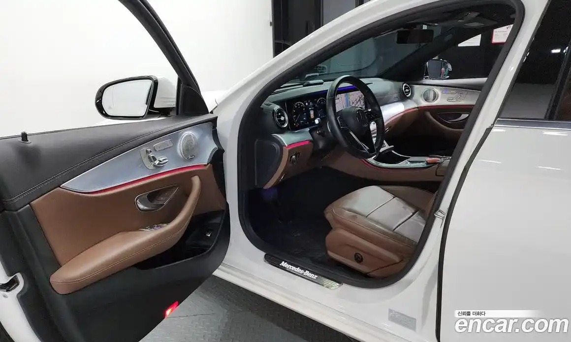 Mercedes-Benz E-Class 2021 2.0 гидро в Москве № 178875, фото 10
