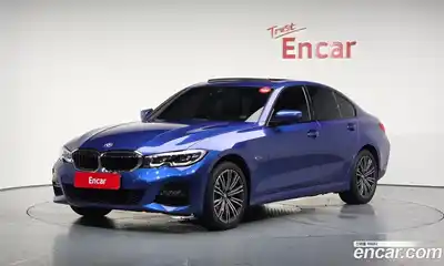 BMW 3-Series, 2022