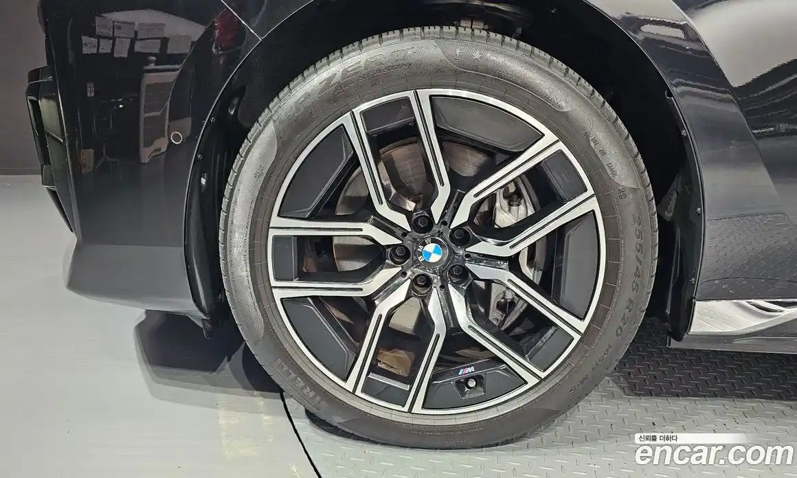 BMW i7 2023 0.3 гидро в Москве № 189842, фото 19