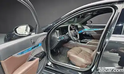 BMW i7 2023 0.3 гидро в Москве № 189842, миниатюра 9