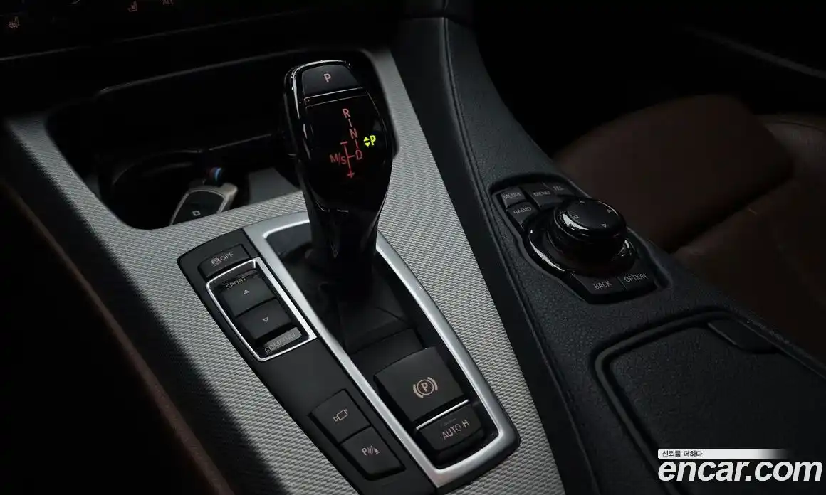BMW 6-Series 2013 3.0 гидро в Москве № 192523, фото 9