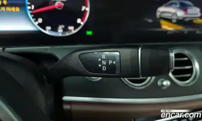Mercedes-Benz E-Class 2019 2.0 гидро, миниатюра 9