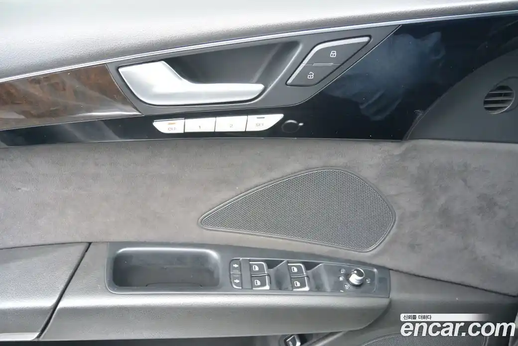 Audi A8 2014 3.0 гидро в Москве № 196892, фото 19