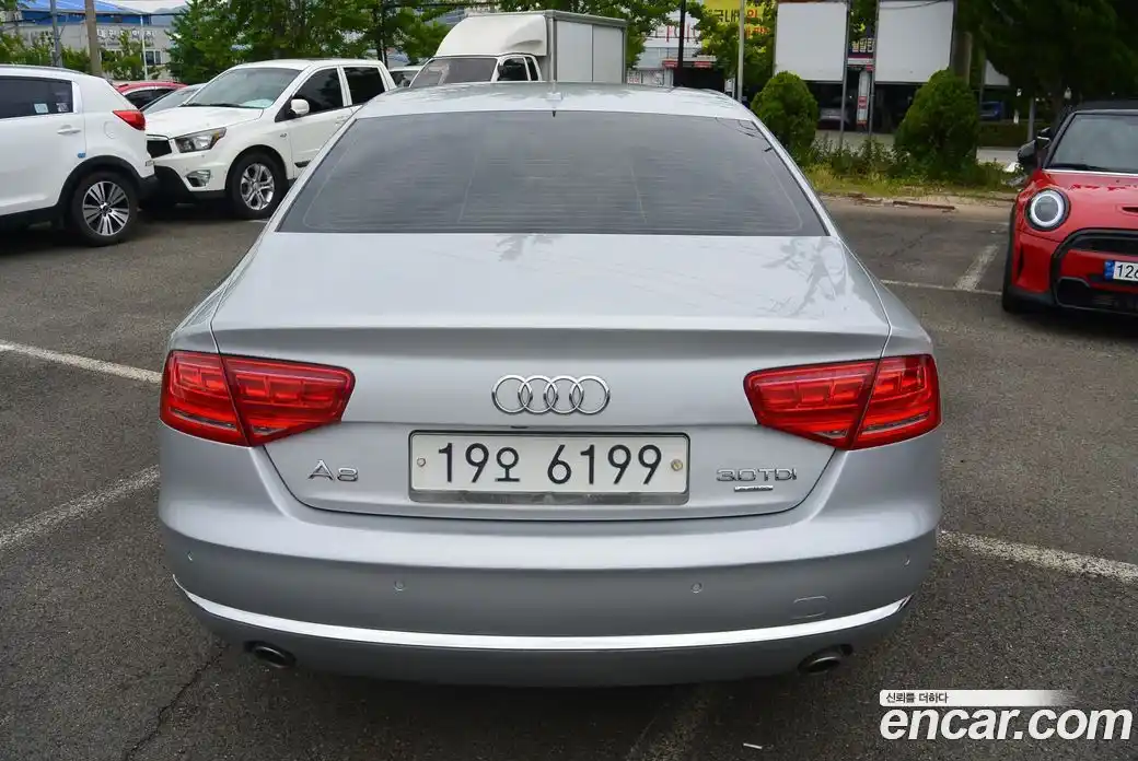 Audi A8 2014 3.0 гидро в Москве № 196892, фото 4