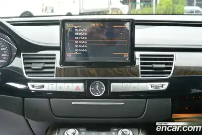 Audi A8 2014 3.0 гидро в Москве № 196892, миниатюра 7