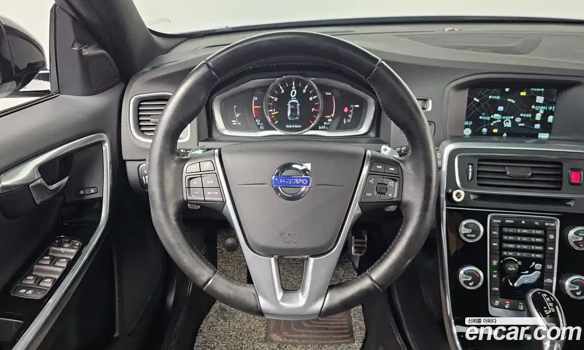 Volvo V60 2015 2.5 гидро в Москве № 197073, фото 13