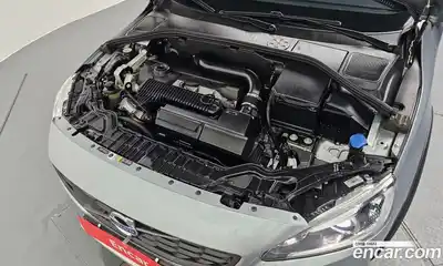 Volvo V60 2015 2.5 гидро в Москве № 197073, миниатюра 6
