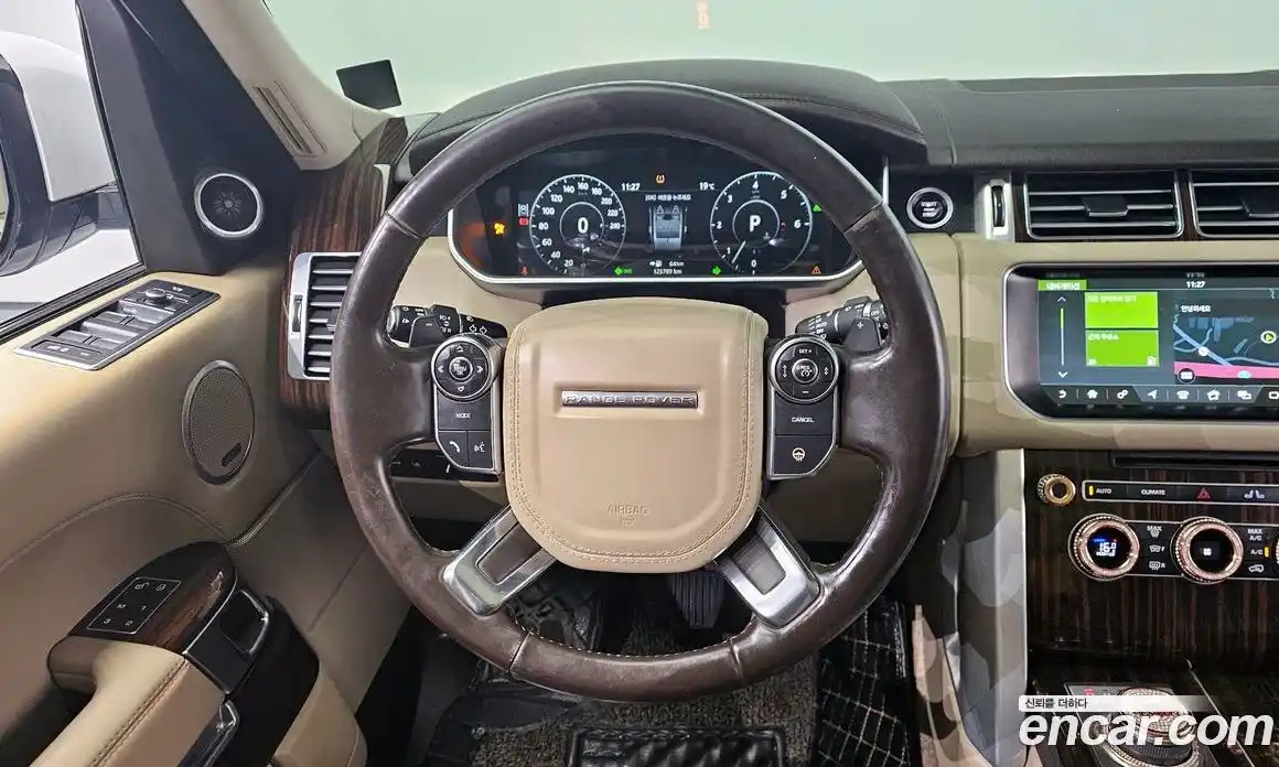 Land Rover Range-Rover 2017 4.4 гидро в Москве № 198252, фото 13
