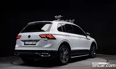 Volkswagen Tiguan 2022 2.0 гидро в Москве № 198978, миниатюра 2
