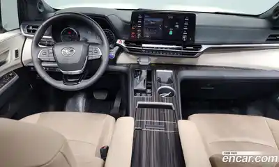Toyota Sienna 2023 2.5 гидро в Москве № 199598, миниатюра 7