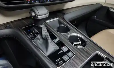 Toyota Sienna 2023 2.5 гидро в Москве № 199598, миниатюра 9