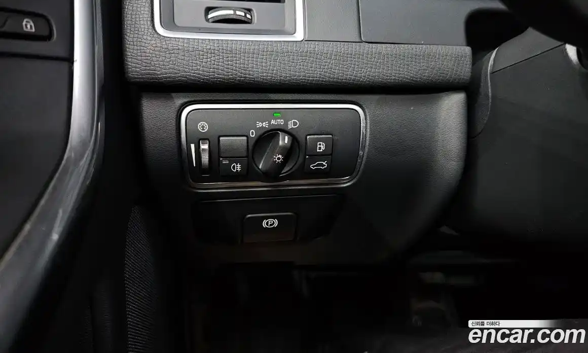 Volvo XC60 2017 2.0 гидро в Москве № 201045, фото 18