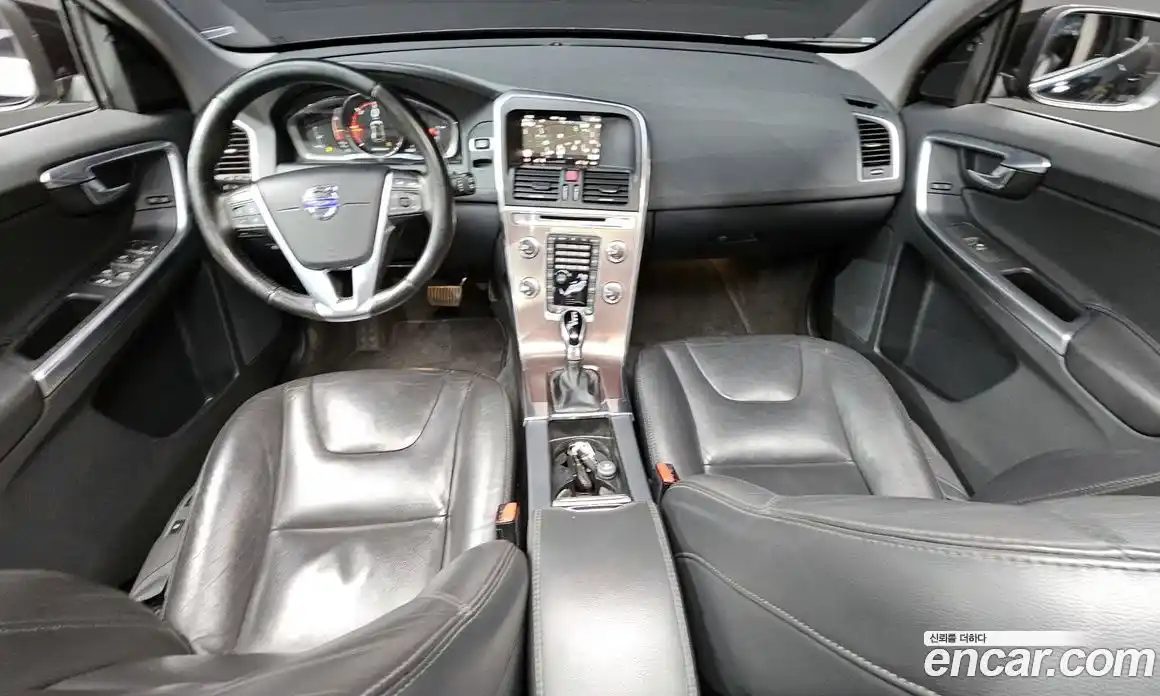 Volvo XC60 2017 2.0 гидро в Москве № 201045, фото 7