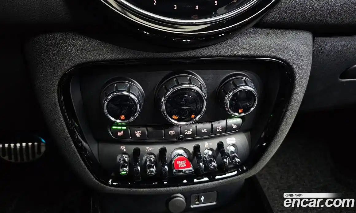 Mini Clubman 2023 2.0 гидро в Москве № 204516, фото 18