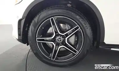 Mercedes-Benz GLC-Class 2023 2.0 гидро в Москве № 206859, миниатюра 5