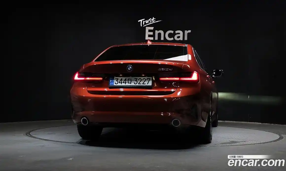 BMW 3-Series 2019 2.0 гидро в Москве № 211359, фото 4