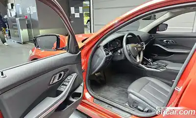BMW 3-Series 2019 2.0 гидро в Москве № 211359, миниатюра 10