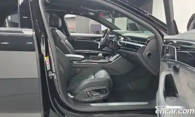 Audi A8 2019 3.0 гидро в Москве № 212625, миниатюра 11