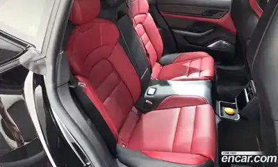 Porsche Taycan 2022 0.1 гидро в Москве № 212938, миниатюра 11
