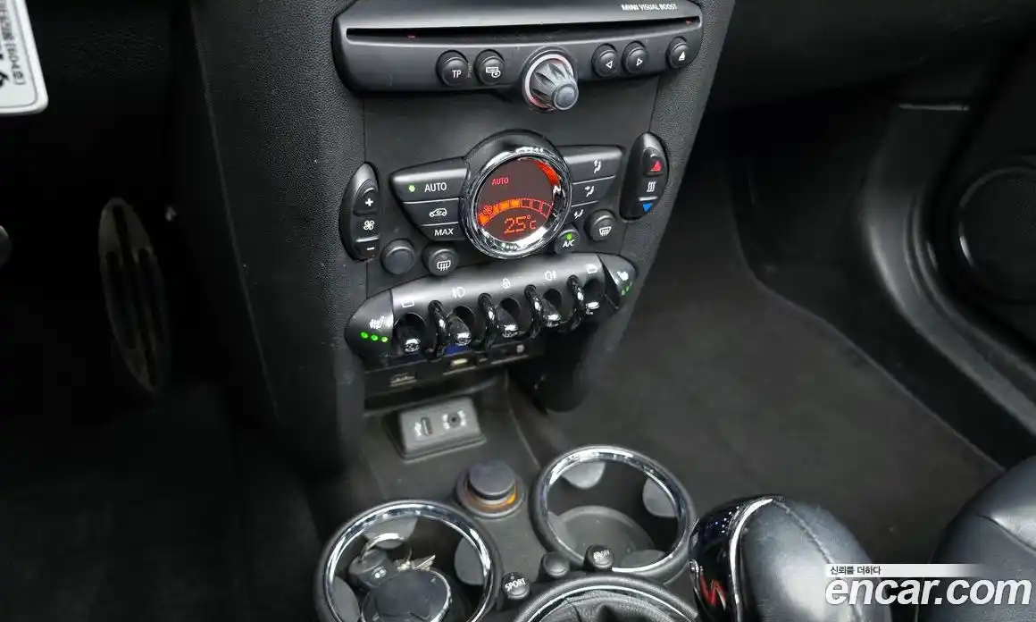 Mini Roadster 2013 1.6 гидро в Москве № 214359, фото 15