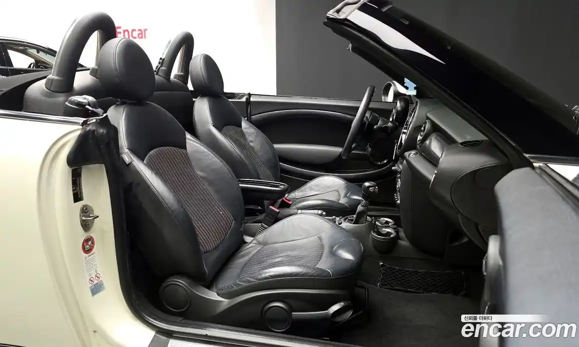 Mini Roadster 2013 1.6 гидро в Москве № 214359, фото 10