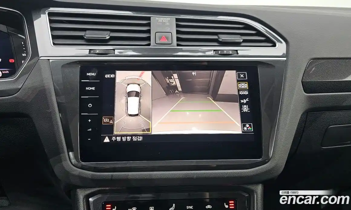 Volkswagen Tiguan 2021 2.0 гидро в Москве № 215100, фото 15
