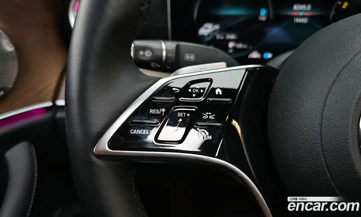 Mercedes-Benz E-Class 2023 2.0 гидро, фото 14