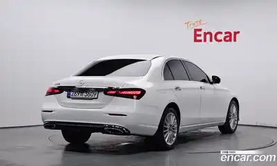 Mercedes-Benz E-Class 2023 2.0 гидро, миниатюра 2