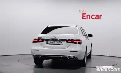 Mercedes-Benz E-Class 2023 2.0 гидро, миниатюра 4