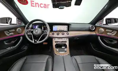Mercedes-Benz E-Class 2023 2.0 гидро, миниатюра 7