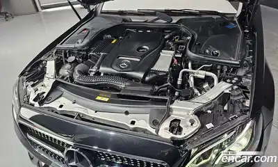 Mercedes-Benz E-Class 2020 2.0 гидро, миниатюра 6