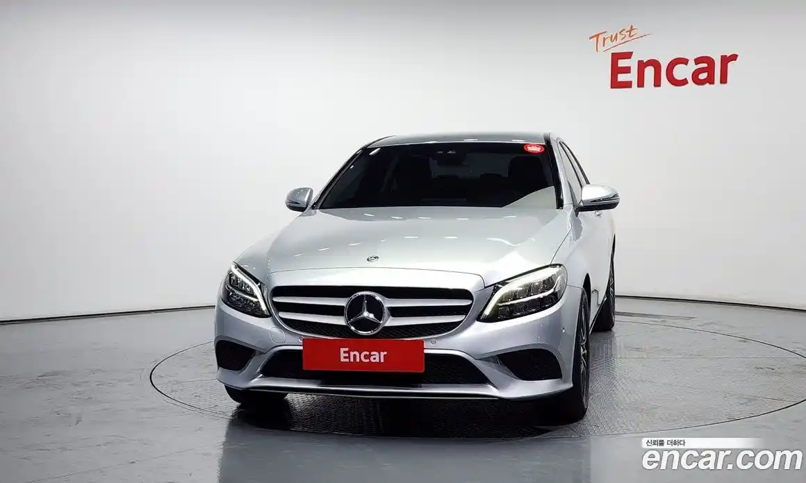 Mercedes-Benz C-Class 2019 2.0 гидро в Москве № 224758, фото 3