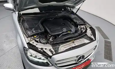 Mercedes-Benz C-Class 2019 2.0 гидро в Москве № 224758, миниатюра 6