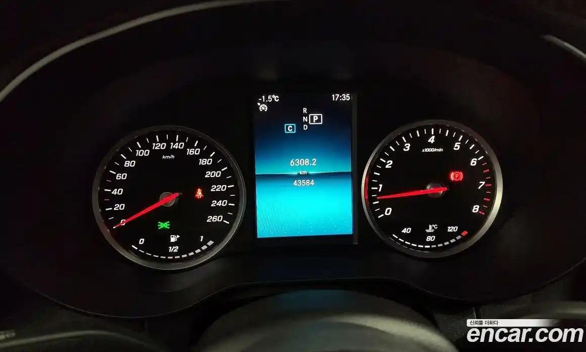 Mercedes-Benz C-Class 2019 2.0 гидро в Москве № 224758, фото 8