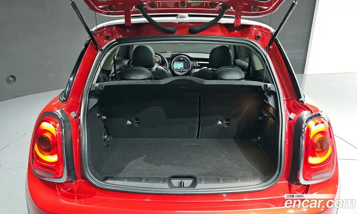 Mini Cooper 2015 1.5 гидро в Москве № 226962, фото 20