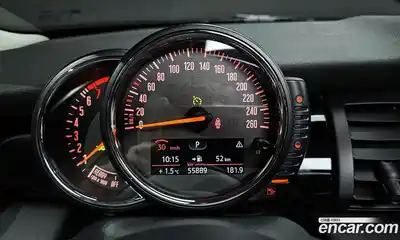 Mini Cooper 2015 1.5 гидро в Москве № 226962, миниатюра 8