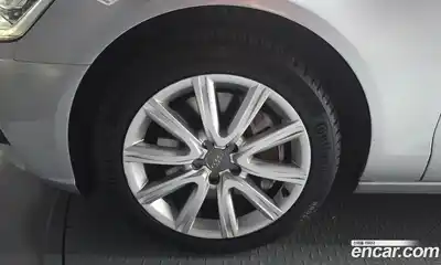 Audi A6 2014 3.0 гидро в Москве № 229055, миниатюра 5
