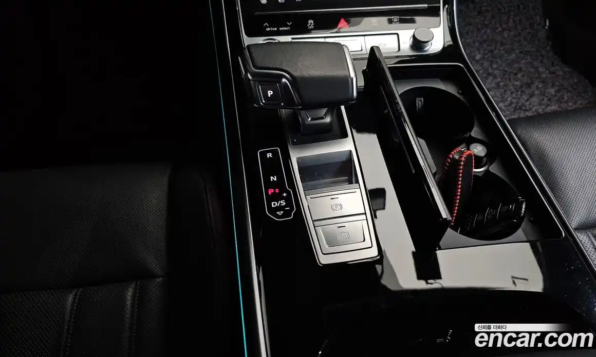 Audi A8 2021 3.0 гидро в Москве № 230187, фото 8