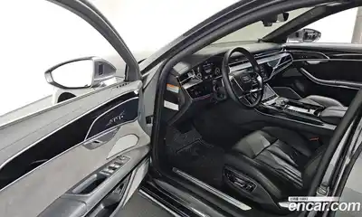 Audi A8 2021 3.0 гидро в Москве № 230187, миниатюра 10