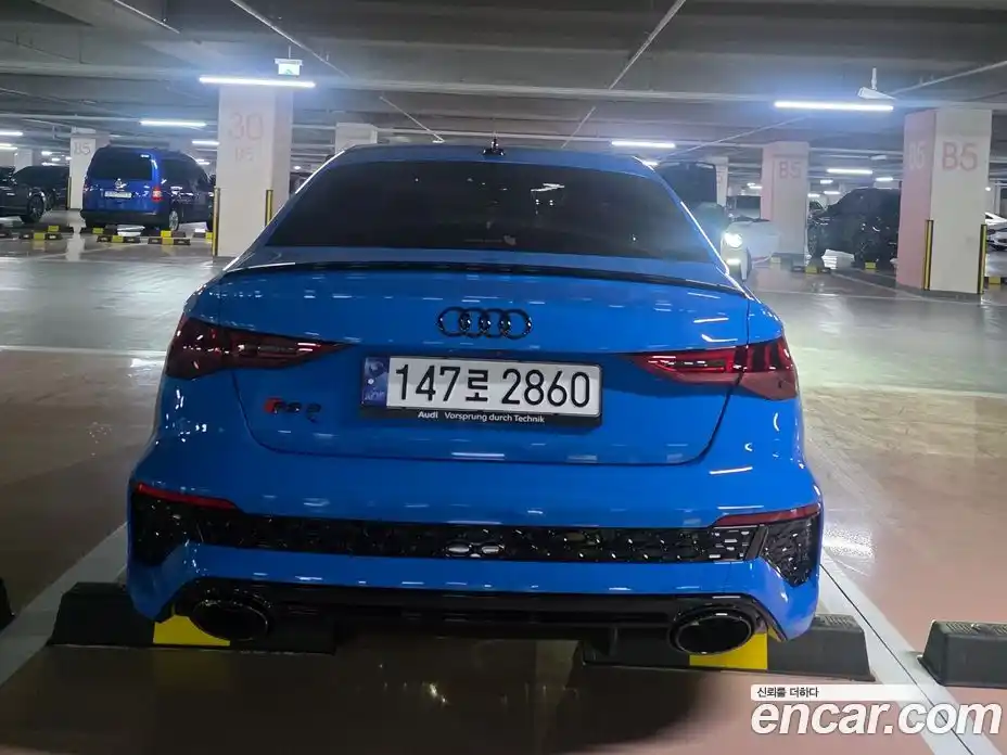 Audi RS3 2024 2.5 гидро в Москве № 230245, фото 4