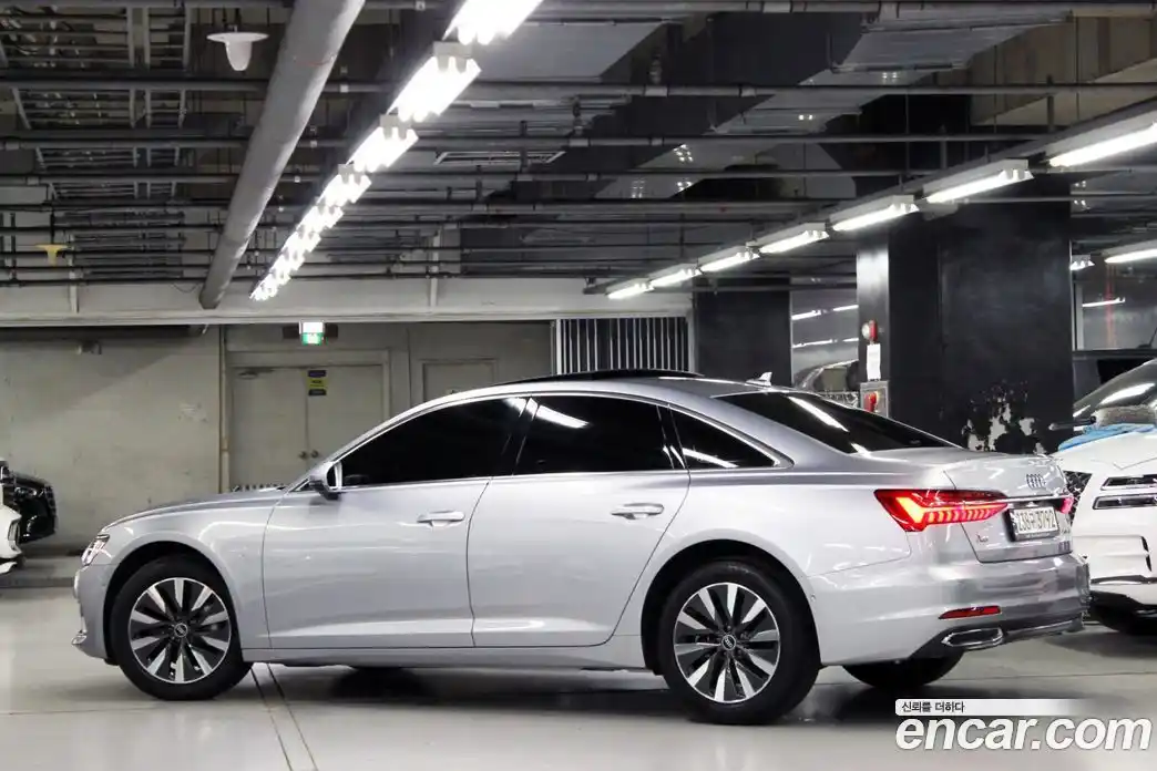 Audi A6 2021 2.0 гидро в Москве, фото 4