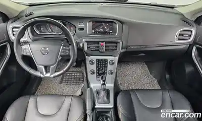 Volvo V40 2018 2.0 гидро в Москве № 230497, миниатюра 7
