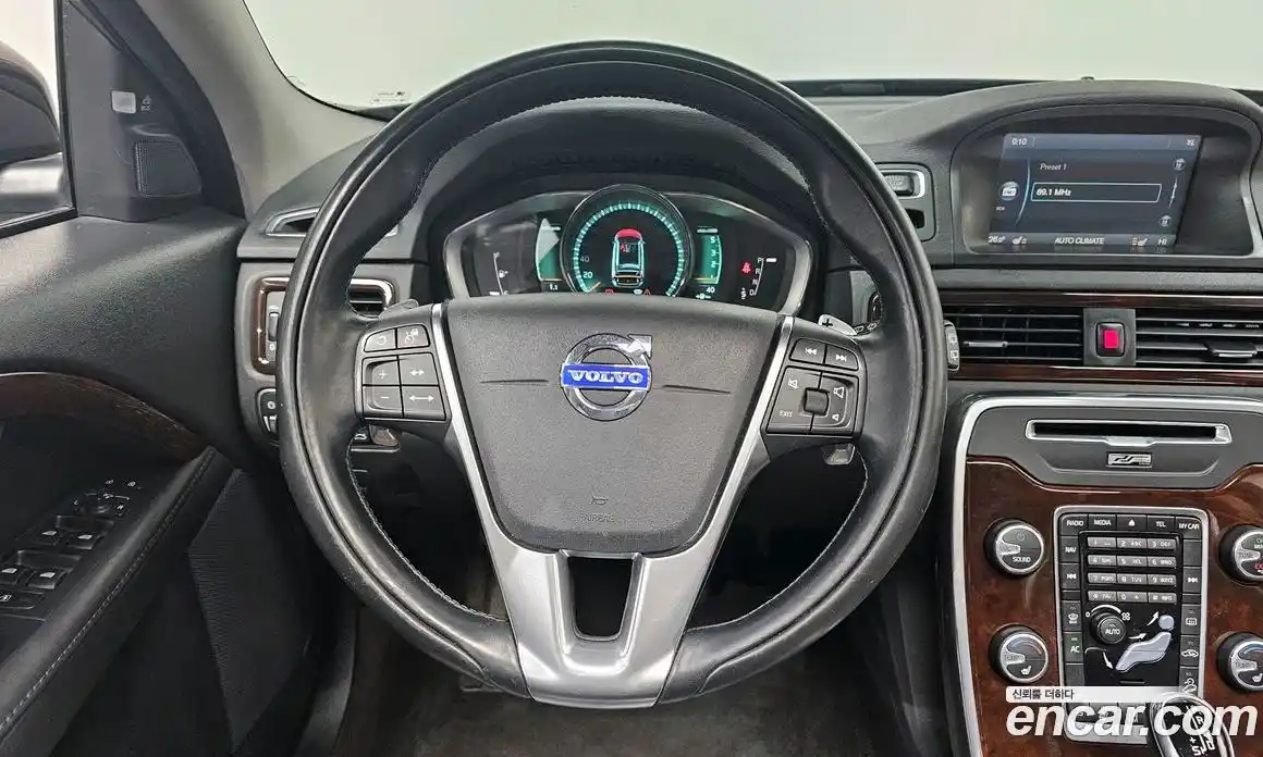Volvo XC70 2014 2.4 гидро в Москве № 230629, фото 13