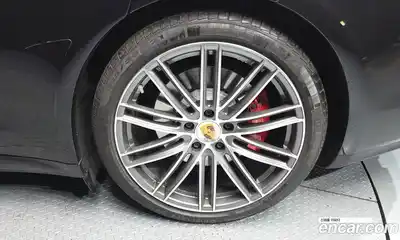Porsche Panamera 2017 4.0 гидро в Москве № 231009, миниатюра 5
